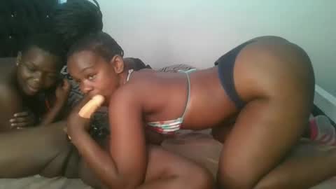 Snapshot of layla_cutiee chatting on February 2026 07:41:02 AM layla_cutiee online show from February 2026 07:41:02 AM