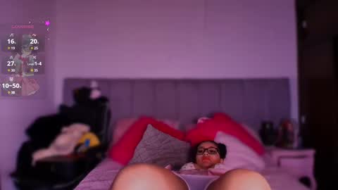 Layla online show from February 2025 12:48:01 PM