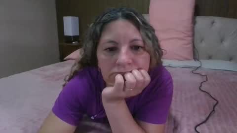 kelly online show from February 2025 07:22:02 PM