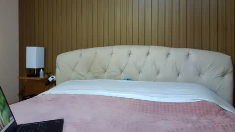 kelly online show from February 2025 01:21:02 AM