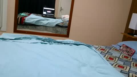 kelly online show from October 2025 01:16:02 AM