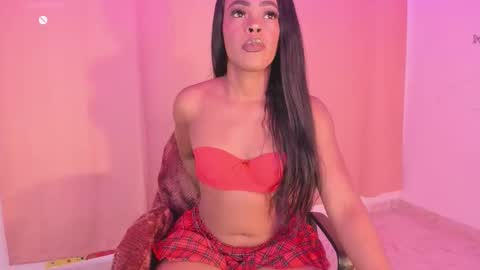 LAYLA online show from March 2026 10:49:01 PM