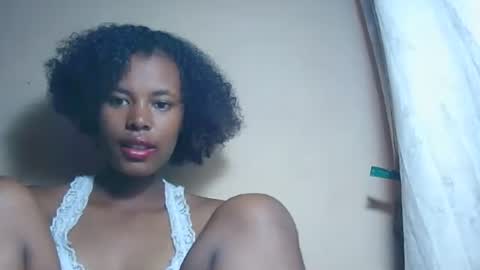 laylah517 online show from November 2025 02:53:02 AM