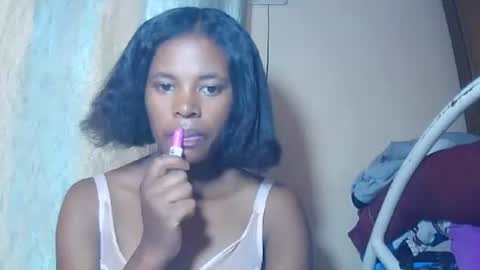 laylah517 online show from November 2025 03:06:01 AM