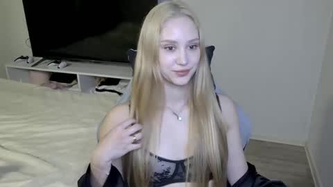 LaylaPretty001 online show from March 2026 04:57:02 AM