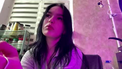 Luna online show from March 2026 07:18:02 PM