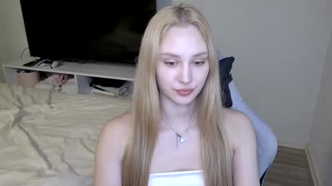 Snapshot of laylla001 chatting on March 2026 09:59:02 AM Laylla001 online show from March 2026 09:59:02 AM