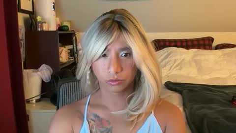 lbffemme online show from November 2025 02:00:02 AM