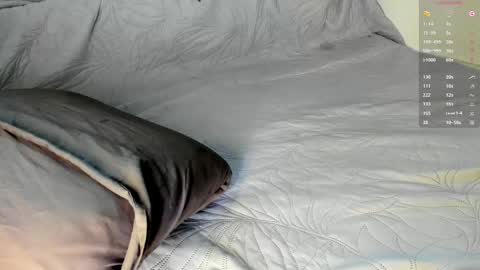 Snapshot of le__ah chatting on February 2025 06:37:02 AM Lea online show from February 2025 06:37:02 AM