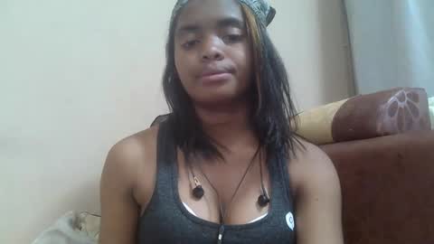 lea96546 online show from October 2025 04:30:02 PM