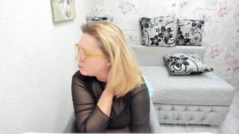 Lea online show from January 2025 07:17:02 PM