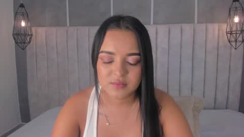    online show from February 2025 07:08:02 PM