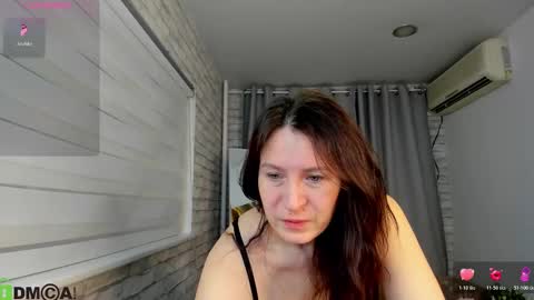 Lea online show from December 2025 01:14:02 AM