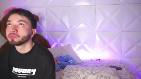 Vero Andy and Caius online show from February 2025 11:24:01 PM