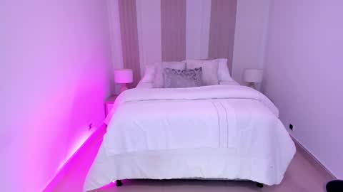 Leah  Greyy online show from December 2025 11:26:02 AM