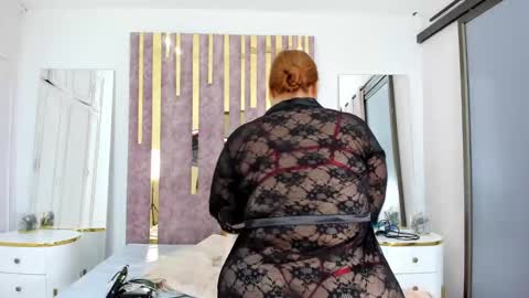 Leah  online show from February 2025 11:26:02 PM