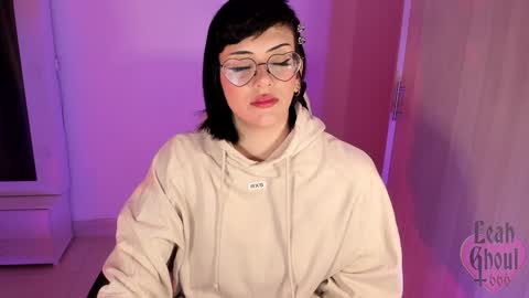  Leah   Independent Model  OF leahghoul666  online show from February 2025 02:55:01 AM