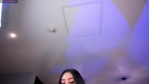 Snapshot of leahlombardi_ chatting on June 2026 03:04:01 AM leahlombardi_ online show from June 2026 03:04:01 AM
