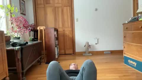 Snapshot of leahwilde chatting on February 2025 03:45:02 PM Lee online show from February 2025 03:45:02 PM