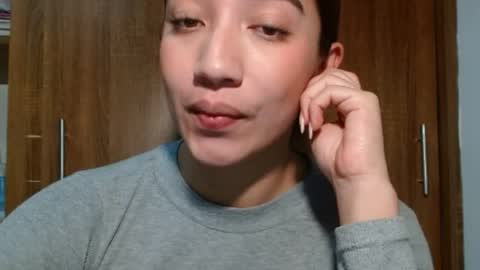 leanaalhub online show from May 2026 11:22:01 PM