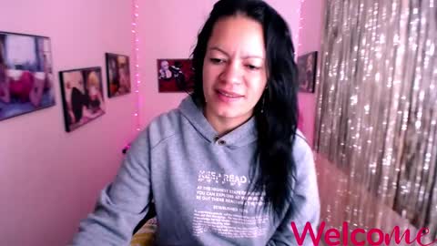 Snapshot of leandra_sex chatting on January 2025 12:35:01 PM Leandra online show from January 2025 12:35:01 PM