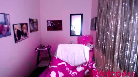 Snapshot of leandra_sex chatting on January 2025 04:28:01 PM Leandra online show from January 2025 04:28:01 PM