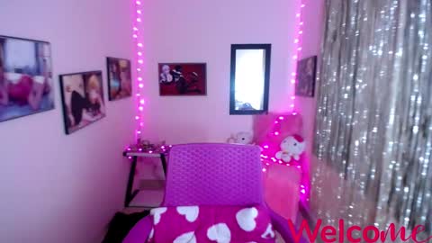 Snapshot of leandra_sex chatting on February 2025 03:08:01 PM Leandra online show from February 2025 03:08:01 PM