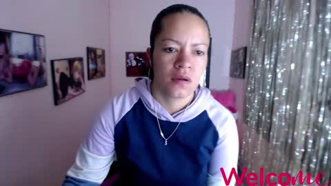 Snapshot of leandra_sex chatting on February 2025 12:13:02 PM Leandra online show from February 2025 12:13:02 PM