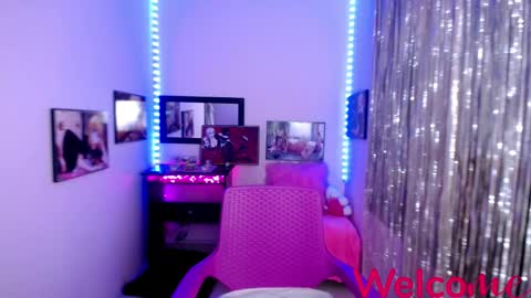 Snapshot of leandra_sex chatting on March 2025 03:52:01 PM Leandra online show from March 2025 03:52:01 PM