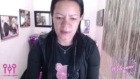 Snapshot of leandra_sex chatting on September 2025 12:41:02 PM Leandra online show from September 2025 12:41:02 PM