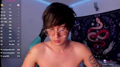 leaneseb online show from February 2025 01:28:01 PM