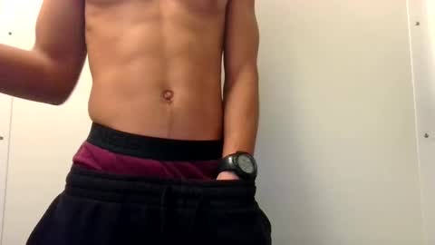 Snapshot of leanlance27 chatting on October 2025 06:03:02 PM leanlance27 online show from October 2025 06:03:02 PM