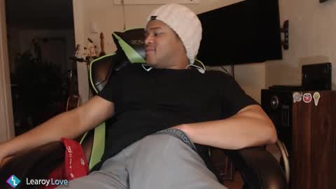 Learoy online show from December 2024 12:27:01 AM