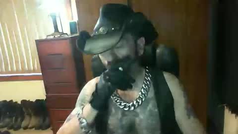 leathergreaser online show from February 2026 08:38:02 PM