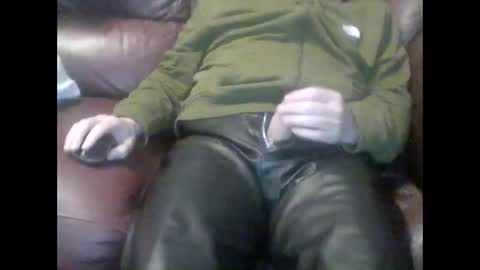 leatherpants68 online show from October 2025 07:53:01 PM