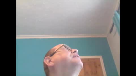 leatherpants68 online show from October 2025 01:50:02 PM