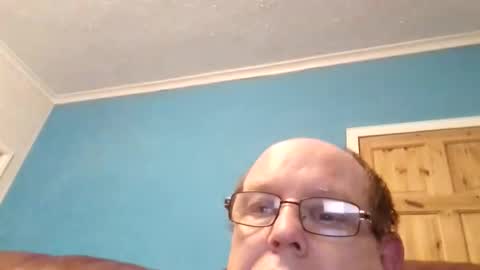 Snapshot of leatherpants68 chatting on April 2026 09:15:02 PM leatherpants68 online show from April 2026 09:15:02 PM