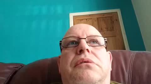 Snapshot of leatherpants68 chatting on April 2026 03:38:02 PM leatherpants68 online show from April 2026 03:38:02 PM