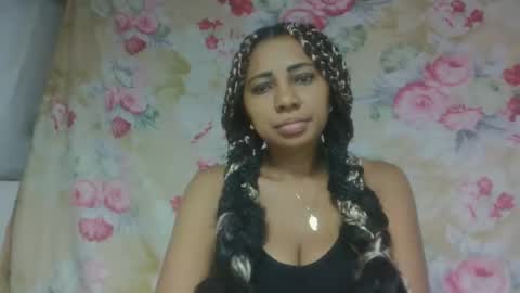 leatiana online show from April 2026 10:40:01 AM