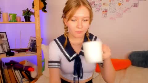 Ellie online show from December 2024 09:21:02 AM