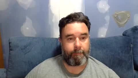 lecheare28 online show from May 2026 07:49:02 AM