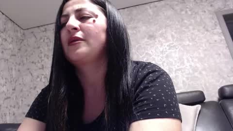Snapshot of ledi_marin chatting on February 2026 03:21:02 AM Marina Magician online show from February 2026 03:21:02 AM
