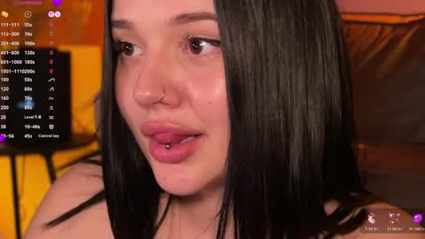 Amelie online show from April 2026 06:10:01 PM