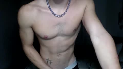 Snapshot of leelonglee chatting on July 2026 04:49:02 AM leelonglee online show from July 2026 04:49:02 AM
