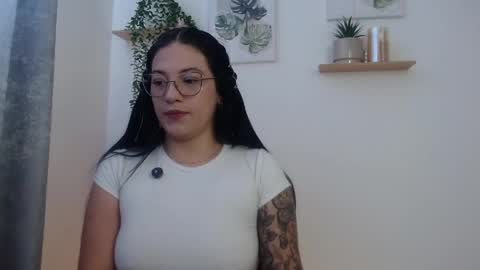 leena_rosee online show from May 2026 02:03:02 PM