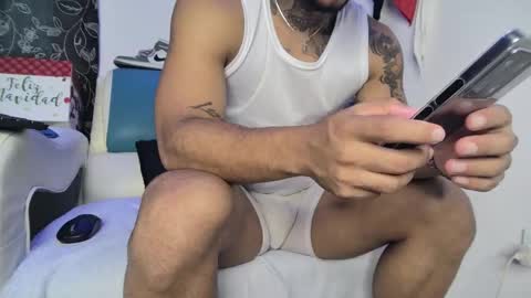 leenar_key online show from February 2025 06:31:01 PM