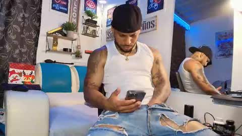 leenar_key online show from October 2025 02:35:02 PM