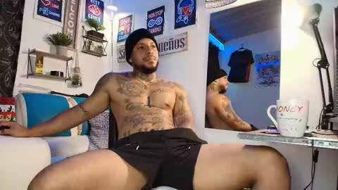 leenar_key online show from October 2025 04:08:01 PM