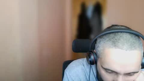 lefrenchiies online show from February 2026 11:29:02 AM