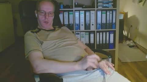 Dave online show from February 2026 11:27:02 PM